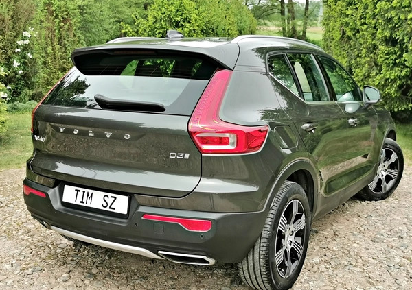 Volvo XC 40 cena 116800 przebieg: 122000, rok produkcji 2019 z Świdnica małe 742
